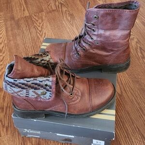 Women's Lace-Up Foldover Cuff Brown Boots